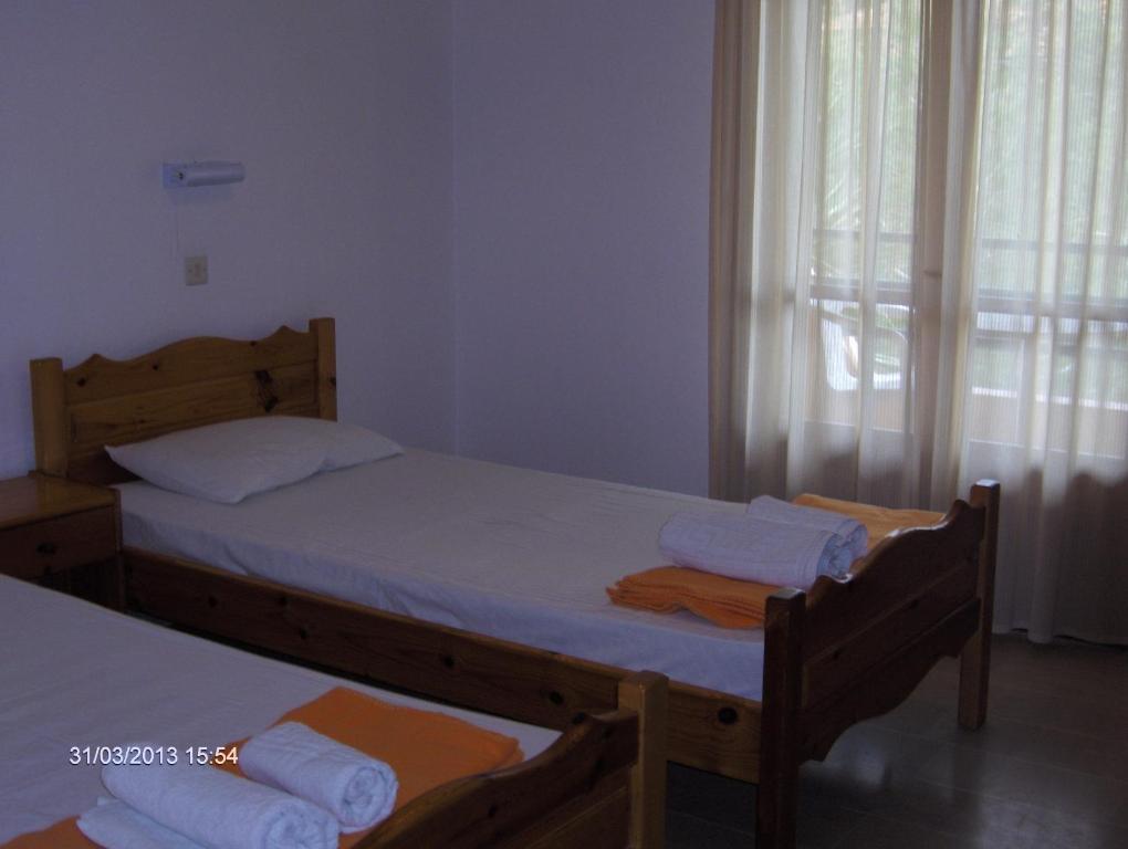 Feakes Apartments Arillas  Room photo